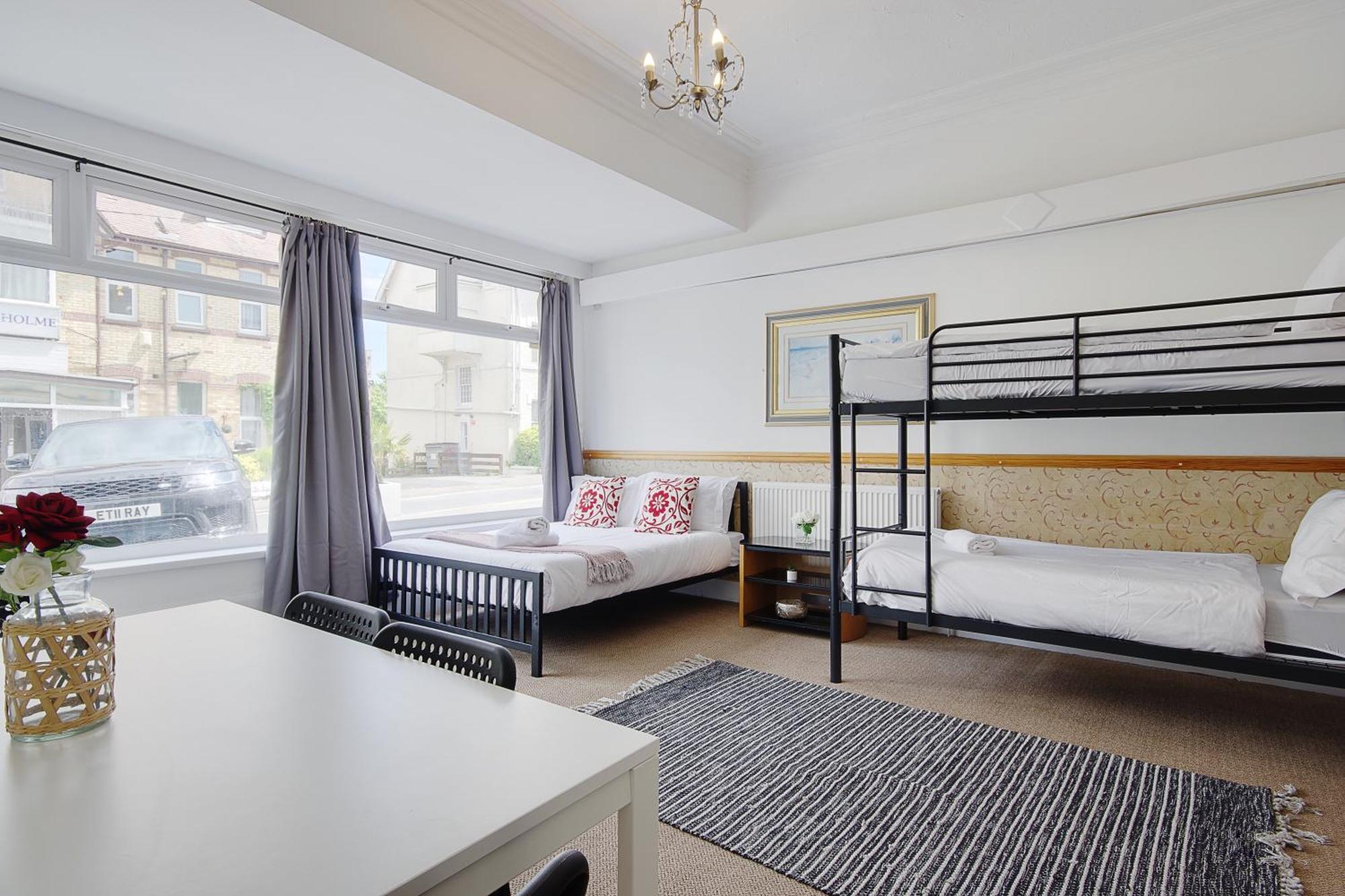 Serenity Hotel Bournemouth Ngoại thất bức ảnh