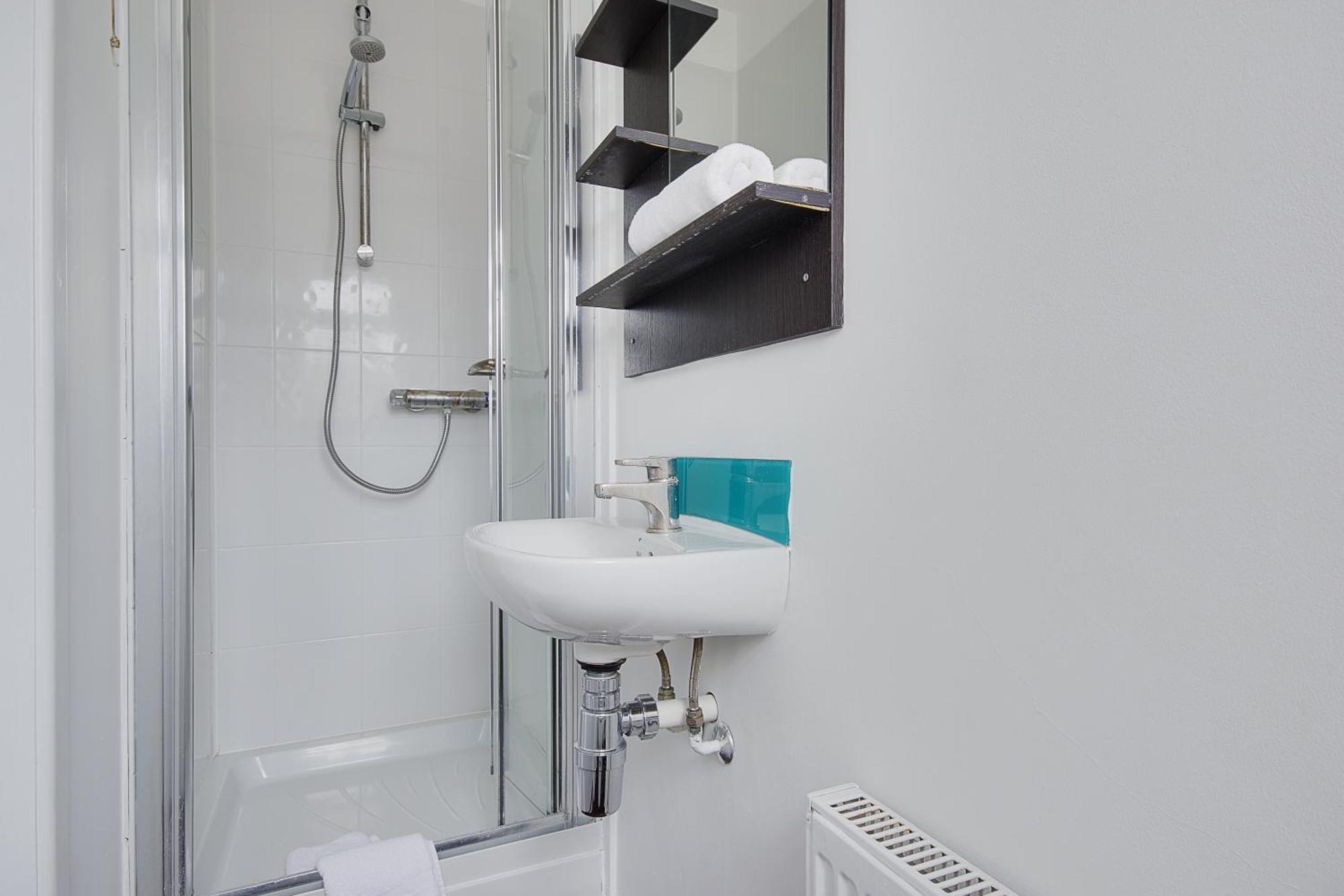 Serenity Hotel Bournemouth Ngoại thất bức ảnh